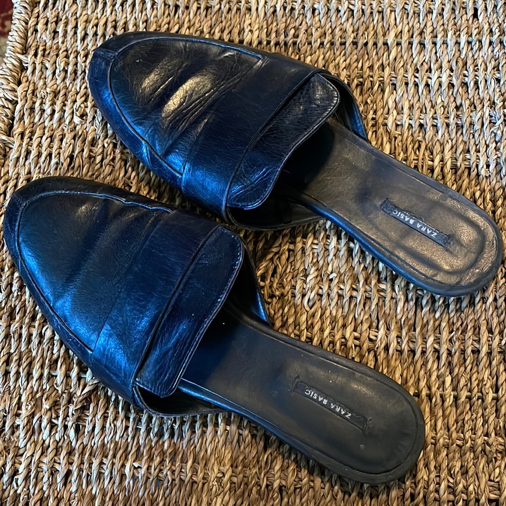 Leather mules